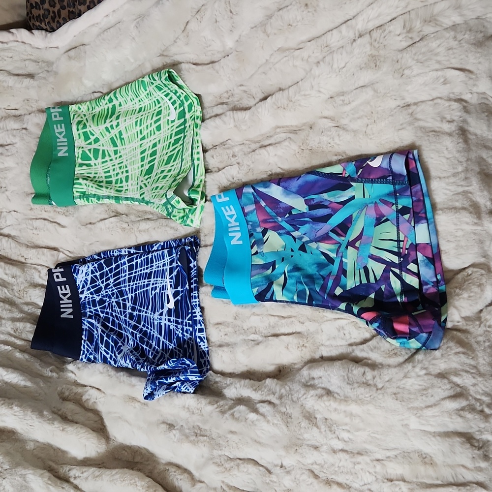 Nike compression shorts